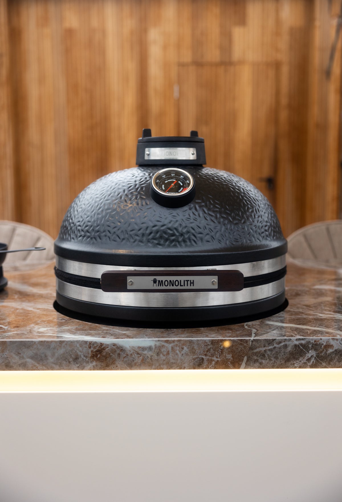 Buitenkeuken met kamado_Roostr