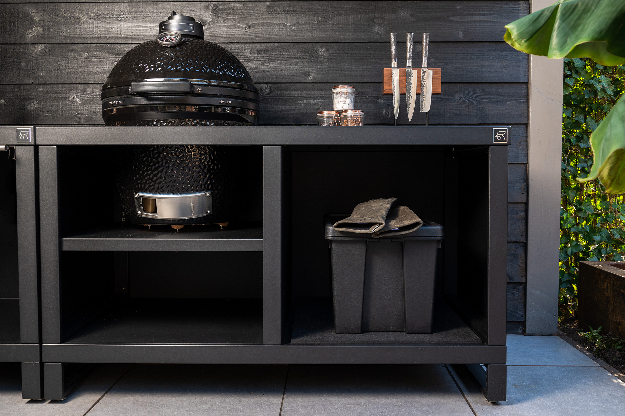 Storage box outdoor kitchen 62L